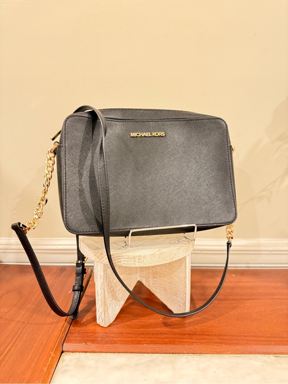 MICHAEL KORS Black Saffiano Leather Chain-Accent Crossbody Bag
